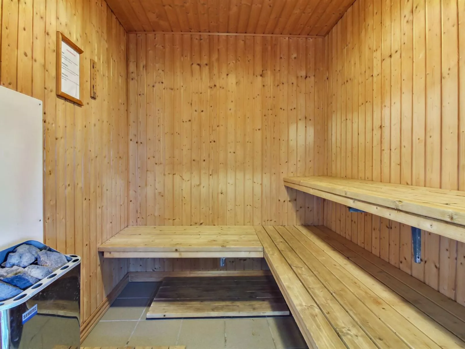 "Elsemaria" - 1.3km from the sea-Inside