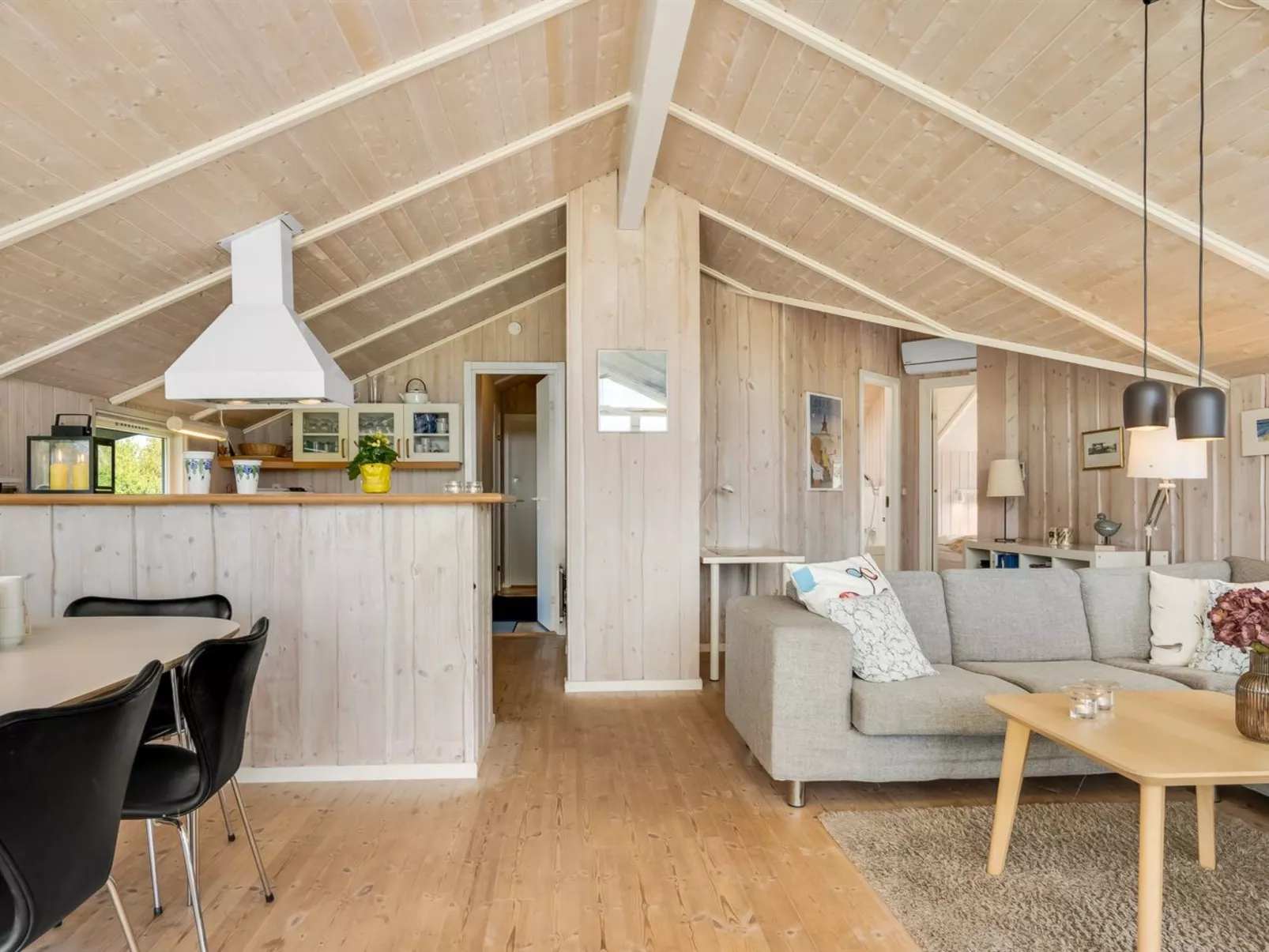 "Eddi" - 550m from the sea-Dedans