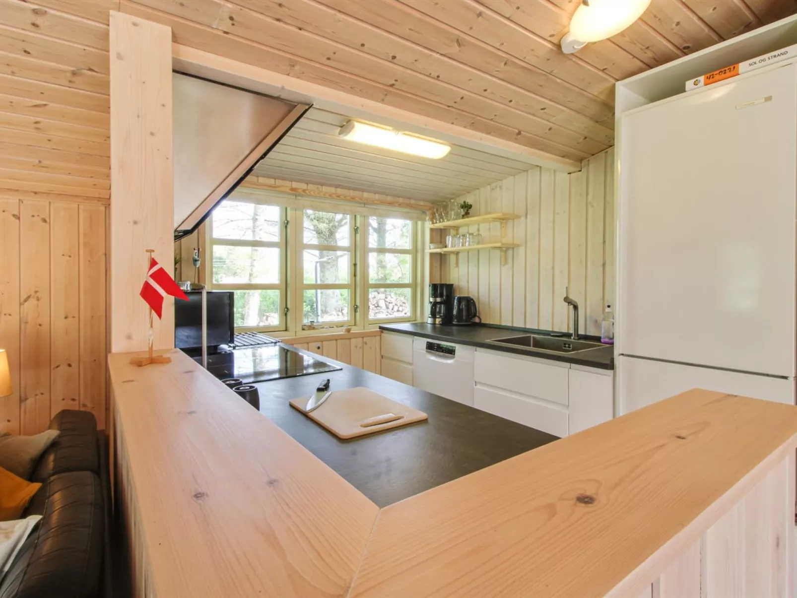 "Salgarth" - 450m from the sea-Inside