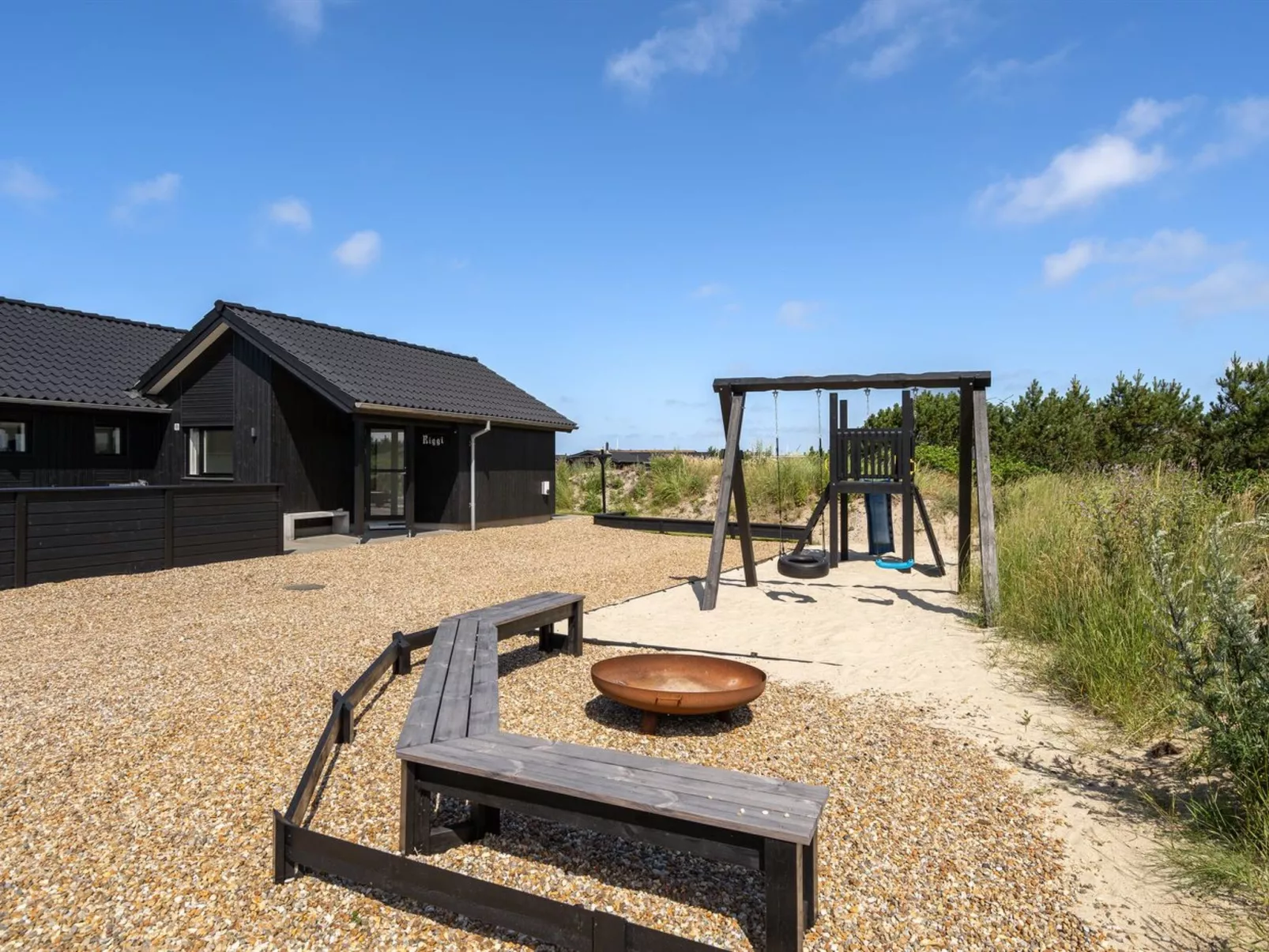 "Swante" -  from the sea-Outside