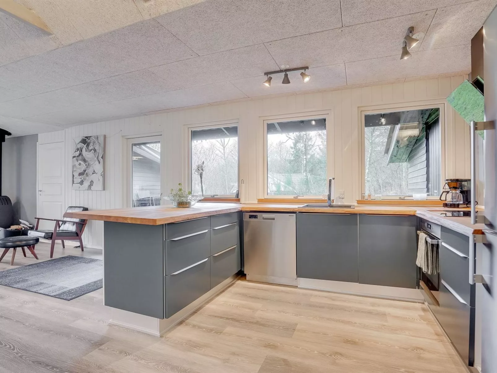 "Vitus" - 30km from the sea-Dedans