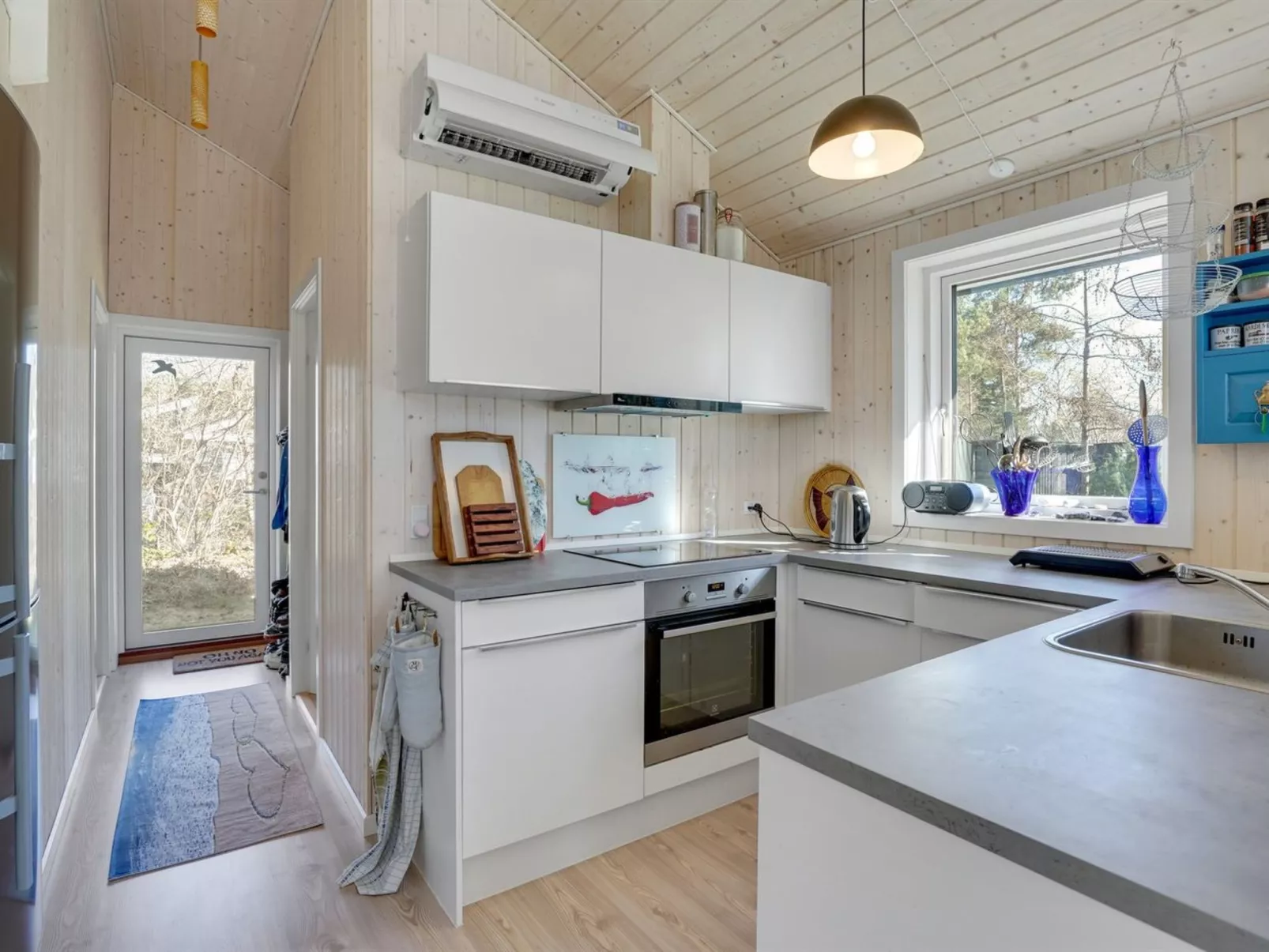 "Tancred" - 200m from the sea-Dedans