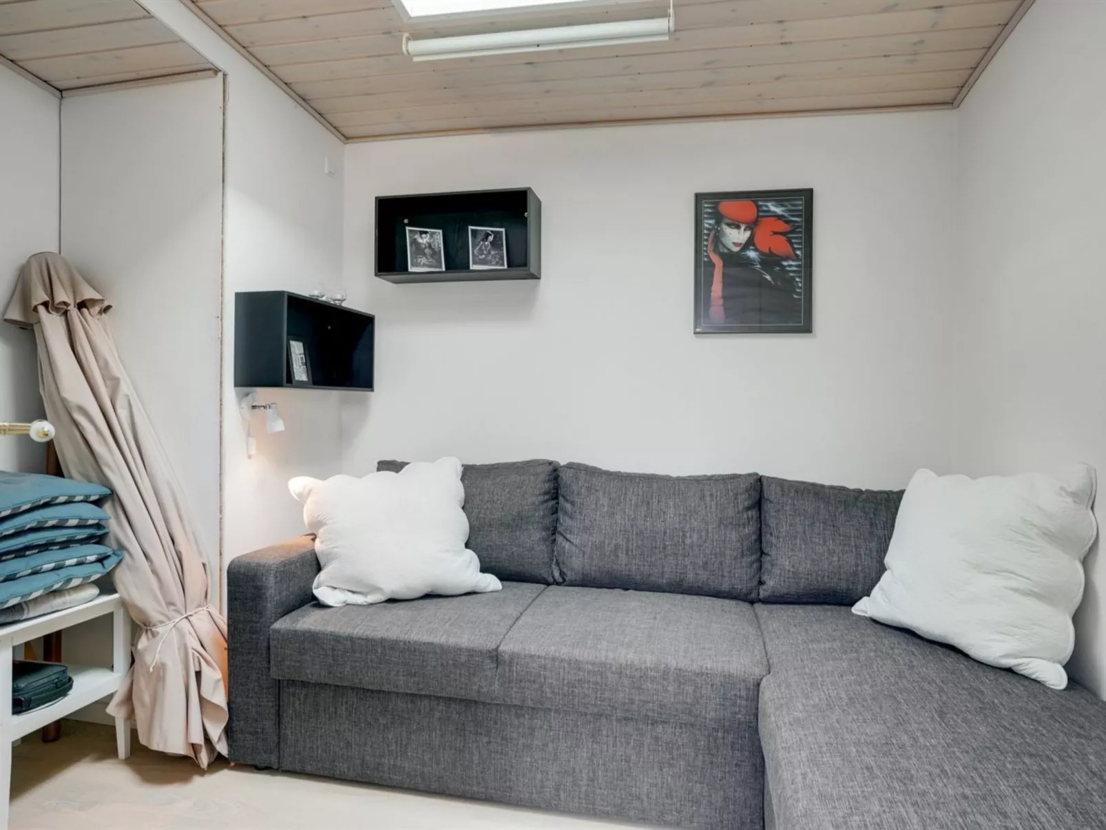 "Sigfred" - 1.5km from the sea-Inside