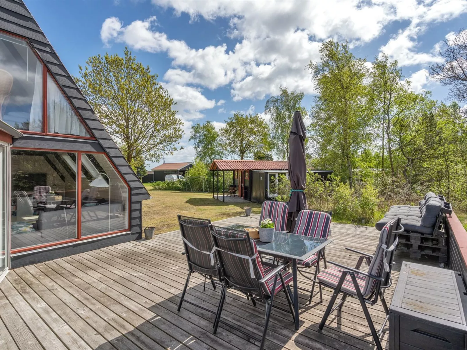 "Vladanka" -  from the sea-Outside