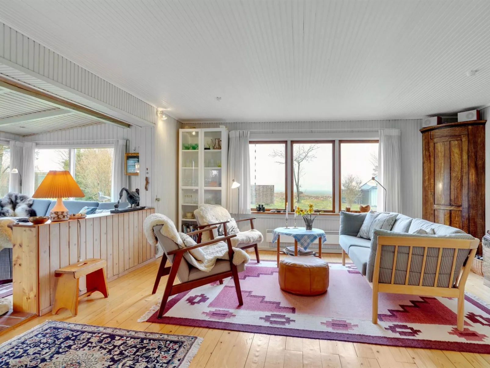 "Lenard" - 400m from the sea-Inside