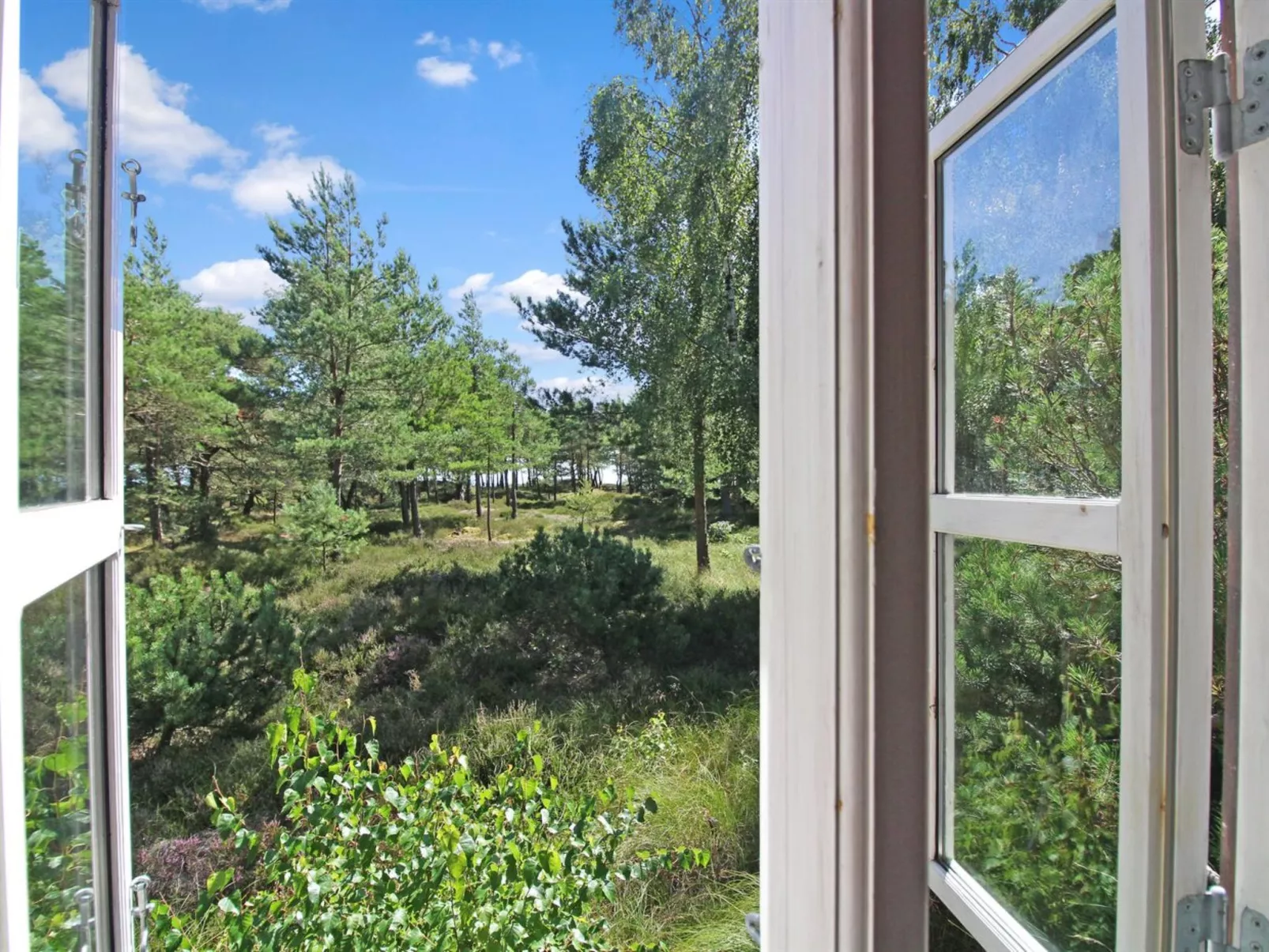 "Læff" - 50m from the sea-Draußen