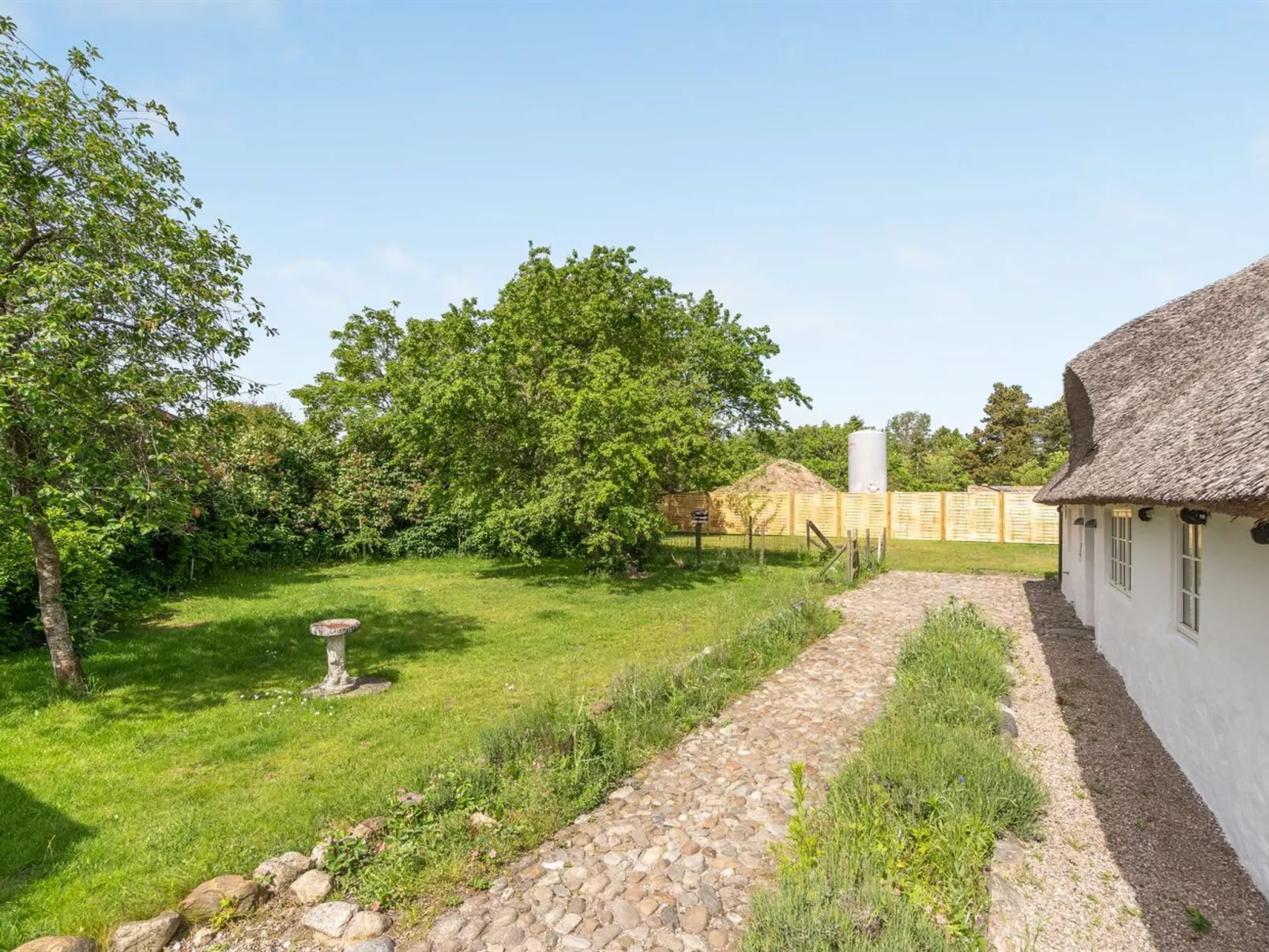 "Faik" - 650m from the sea-Draußen