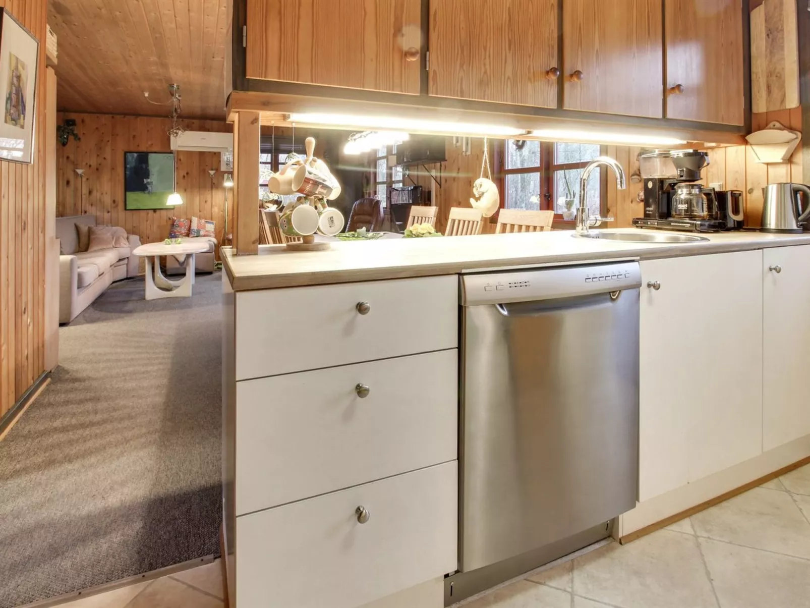 "Hubertina" - 30km from the sea-Dedans