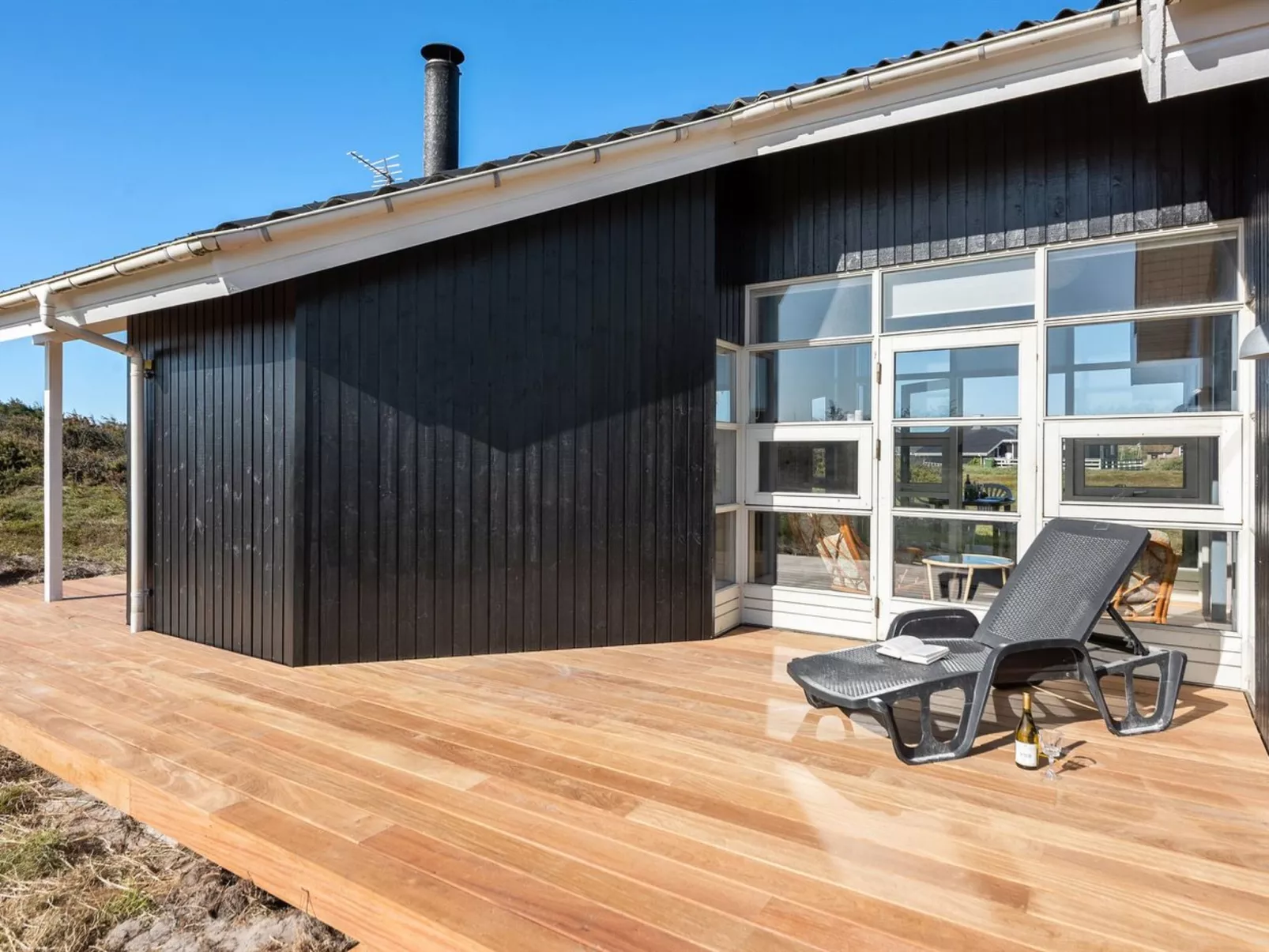 "Janni" - 250m from the sea-Outside