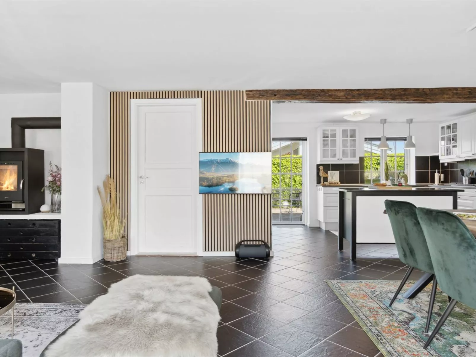 "Murtuz" - 900m from the sea-Inside