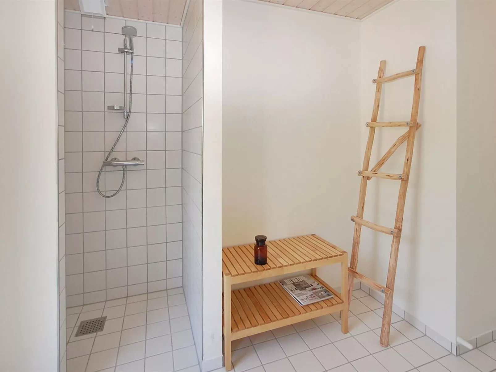 "Melinda" - 2km from the sea-Inside