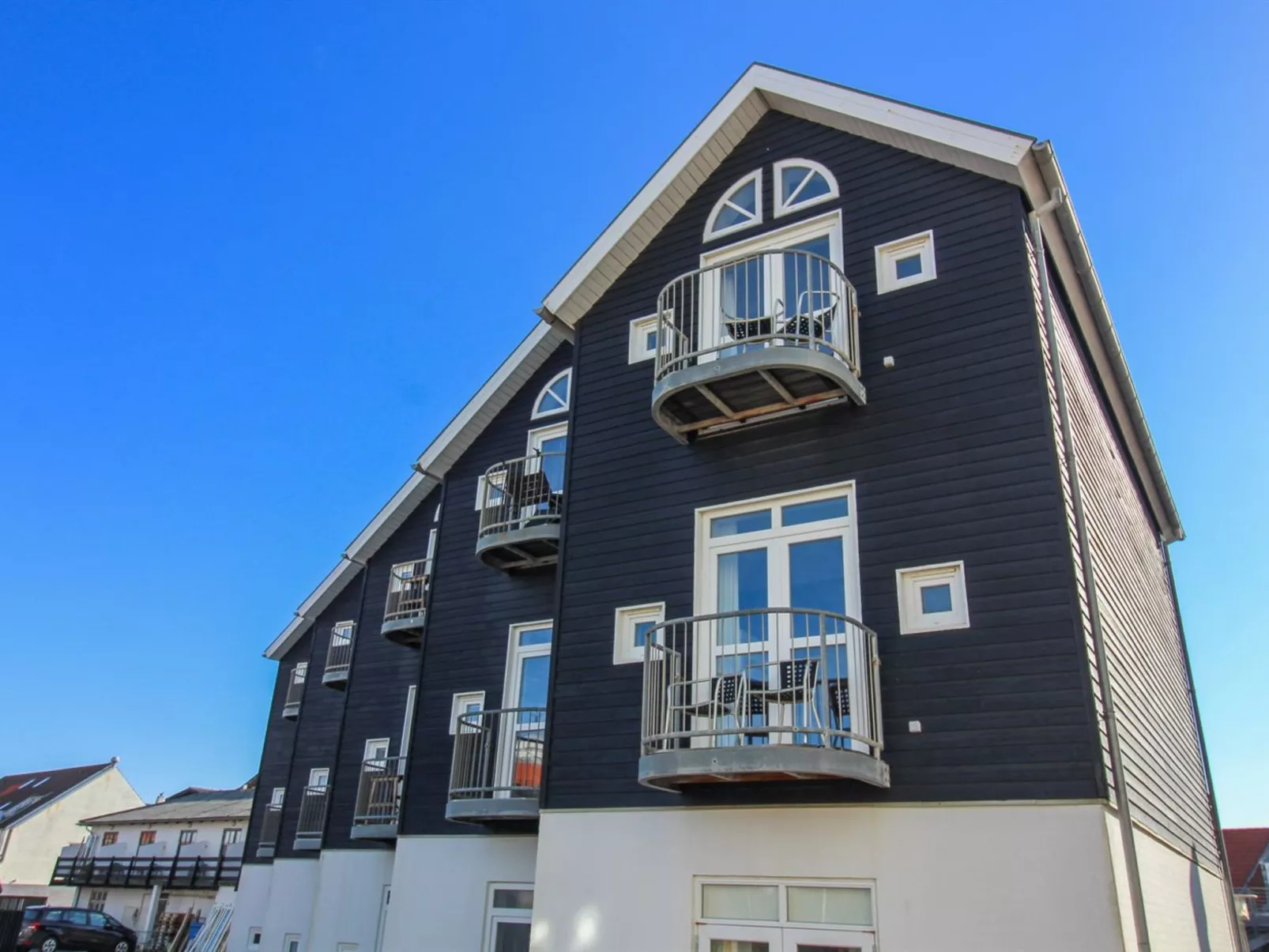 "Varnava" - 200m from the sea-Draußen