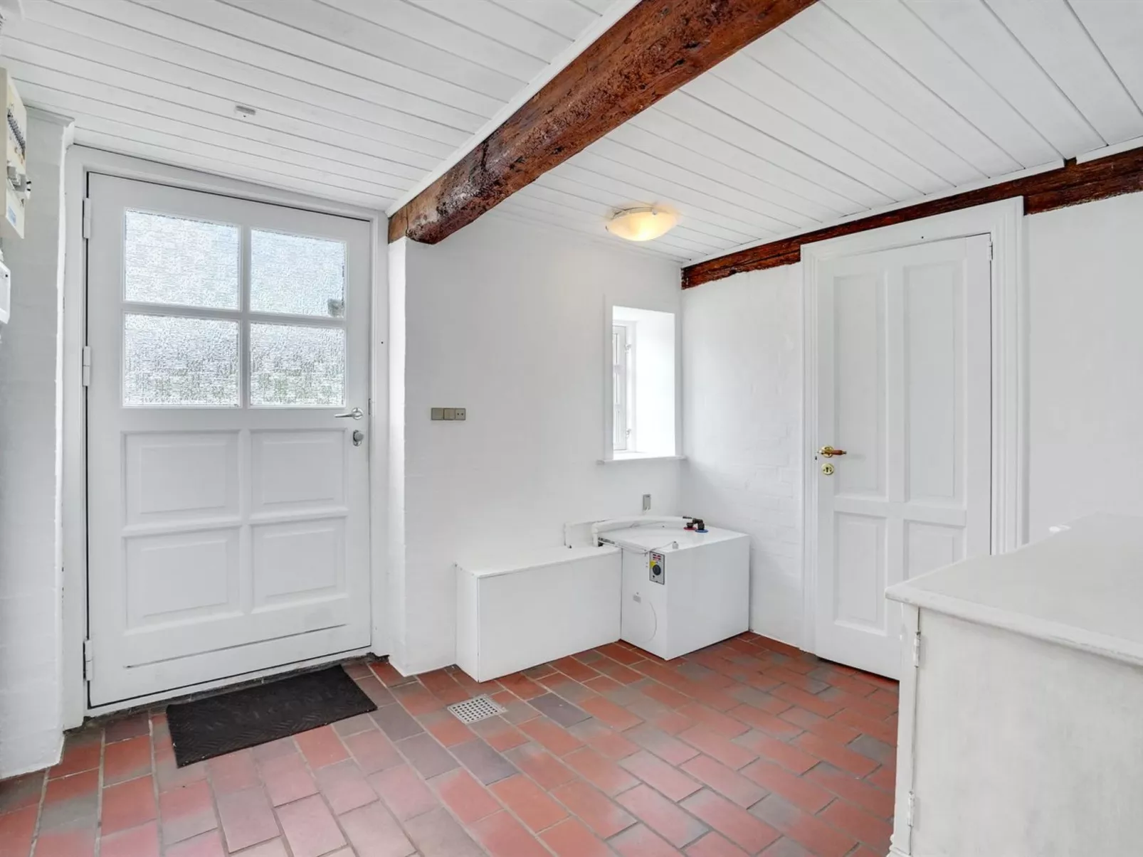 "Miko" - 19km from the sea-Inside