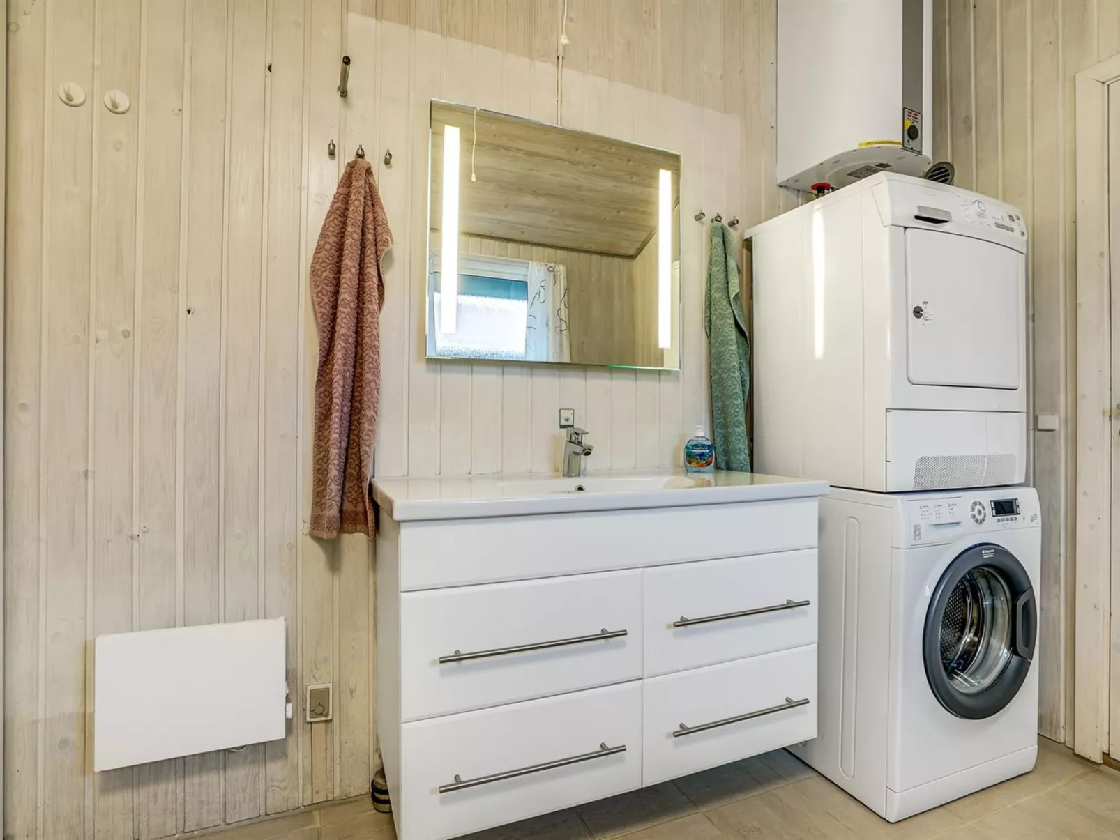 "Marne" - 500m from the sea-Inside