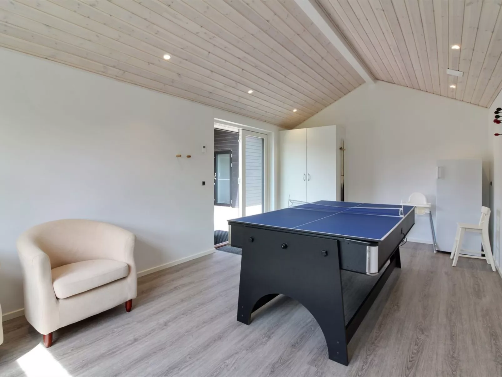 "Amitola" - 700m from the sea-Inside