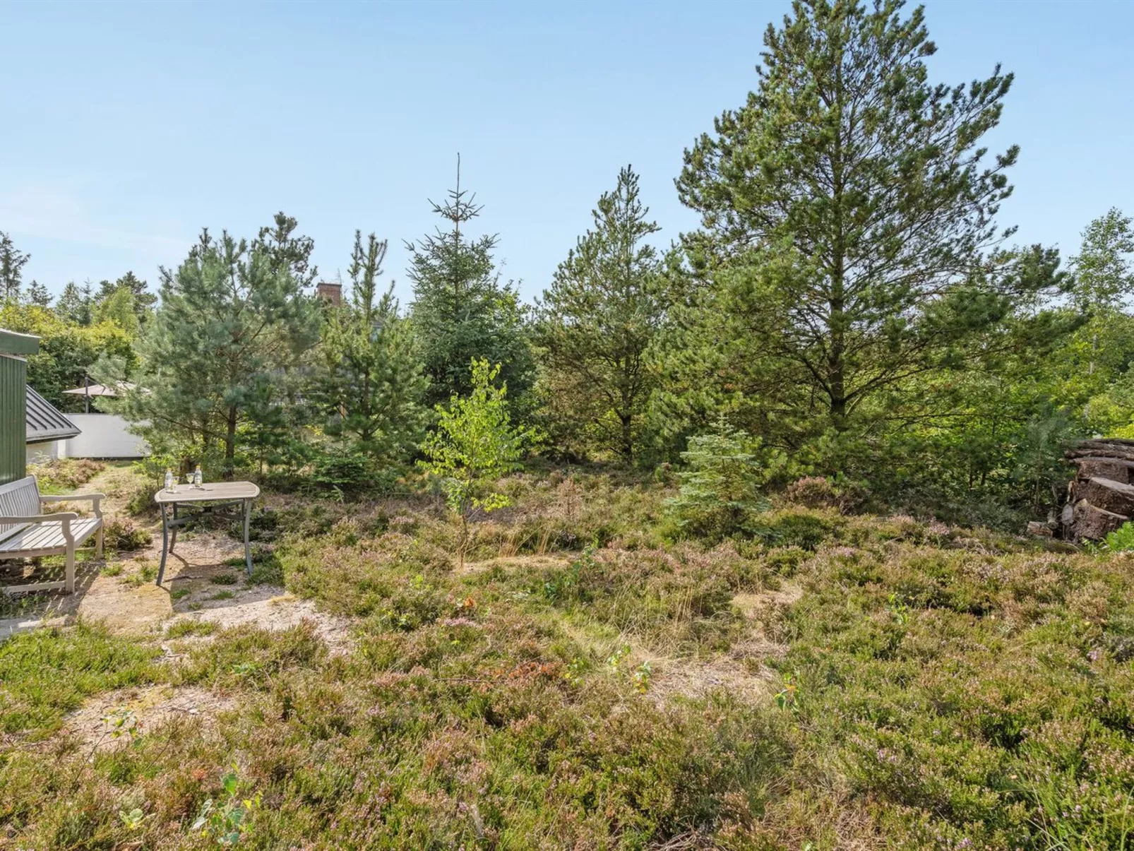 "Valo" - 400m to the fjord-Outside