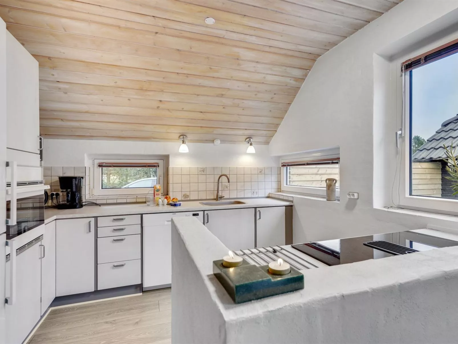 "Lumi" - 800m from the sea-Inside