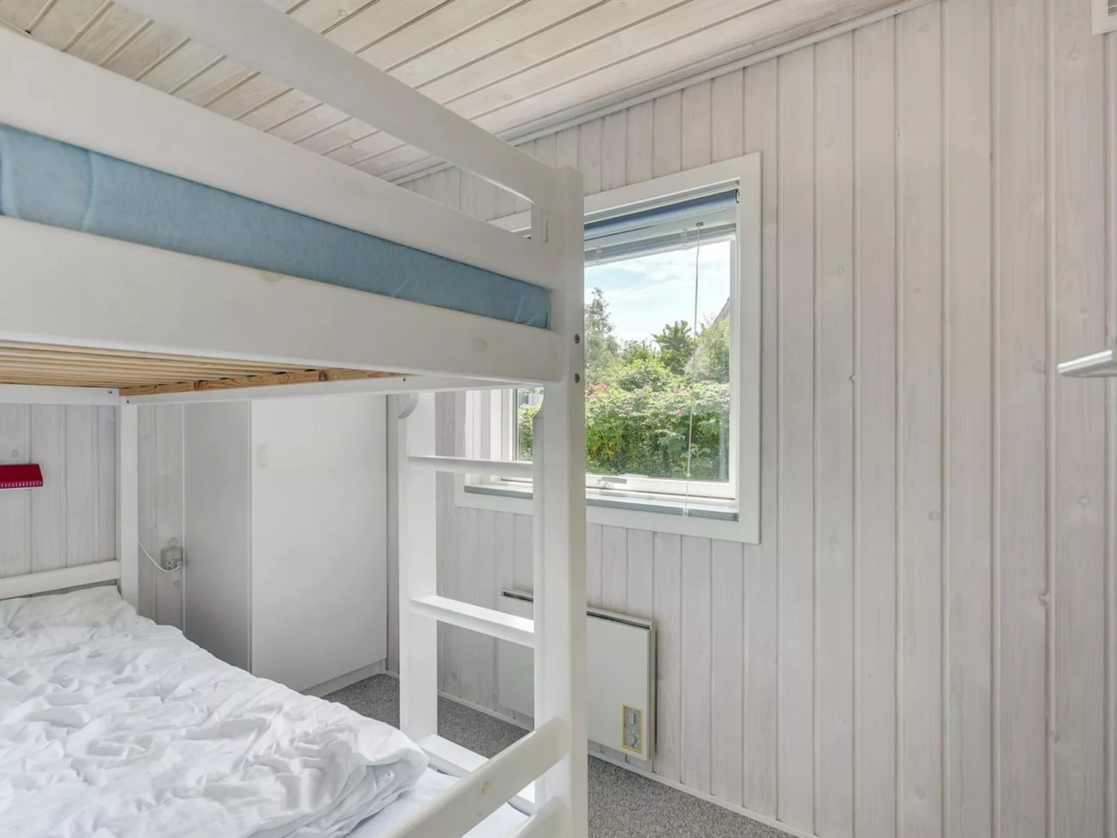 "Tess" - 50m from the sea-Inside