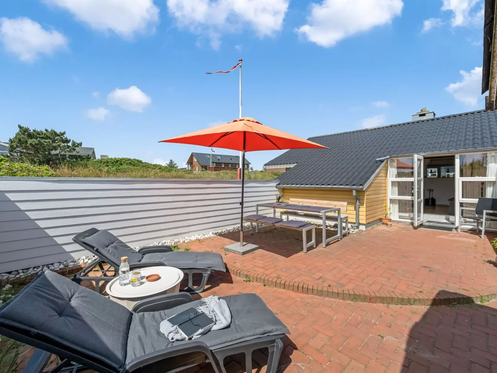 "Tedora" - 300m from the sea-Outside