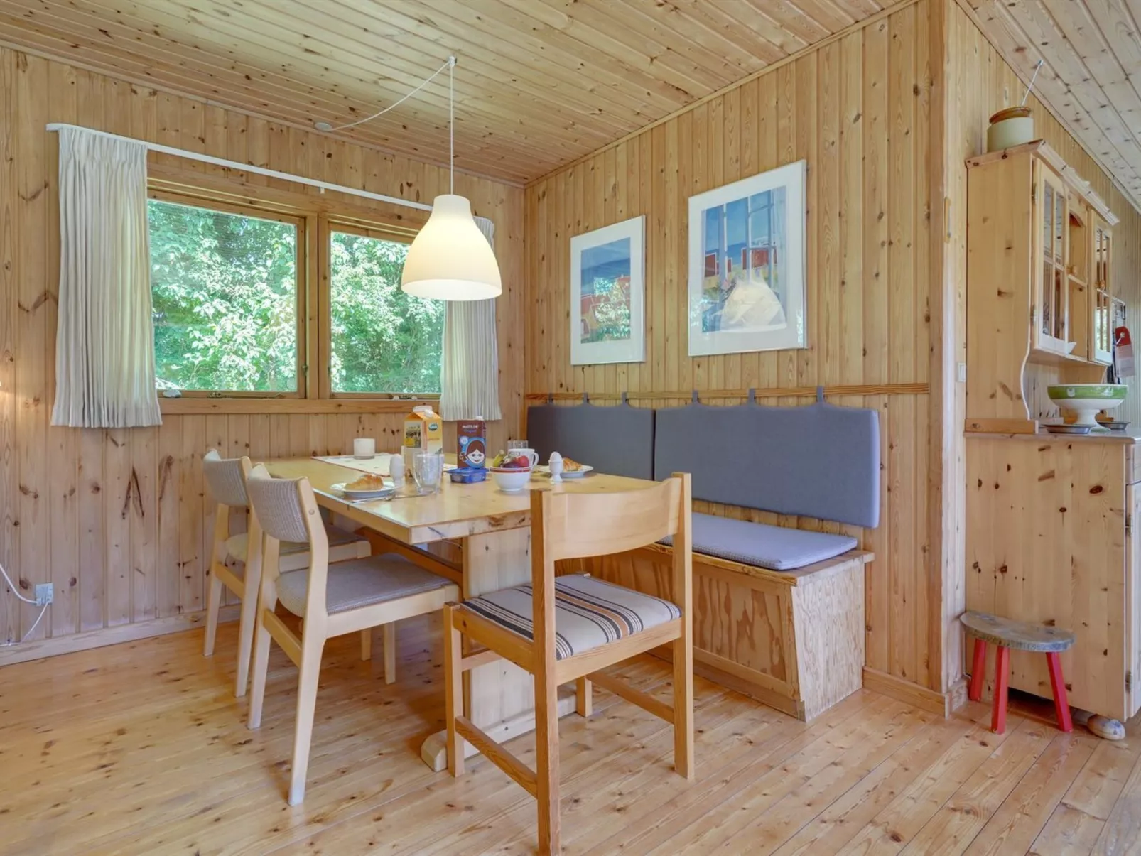 "Hege" - 450m from the sea-Inside