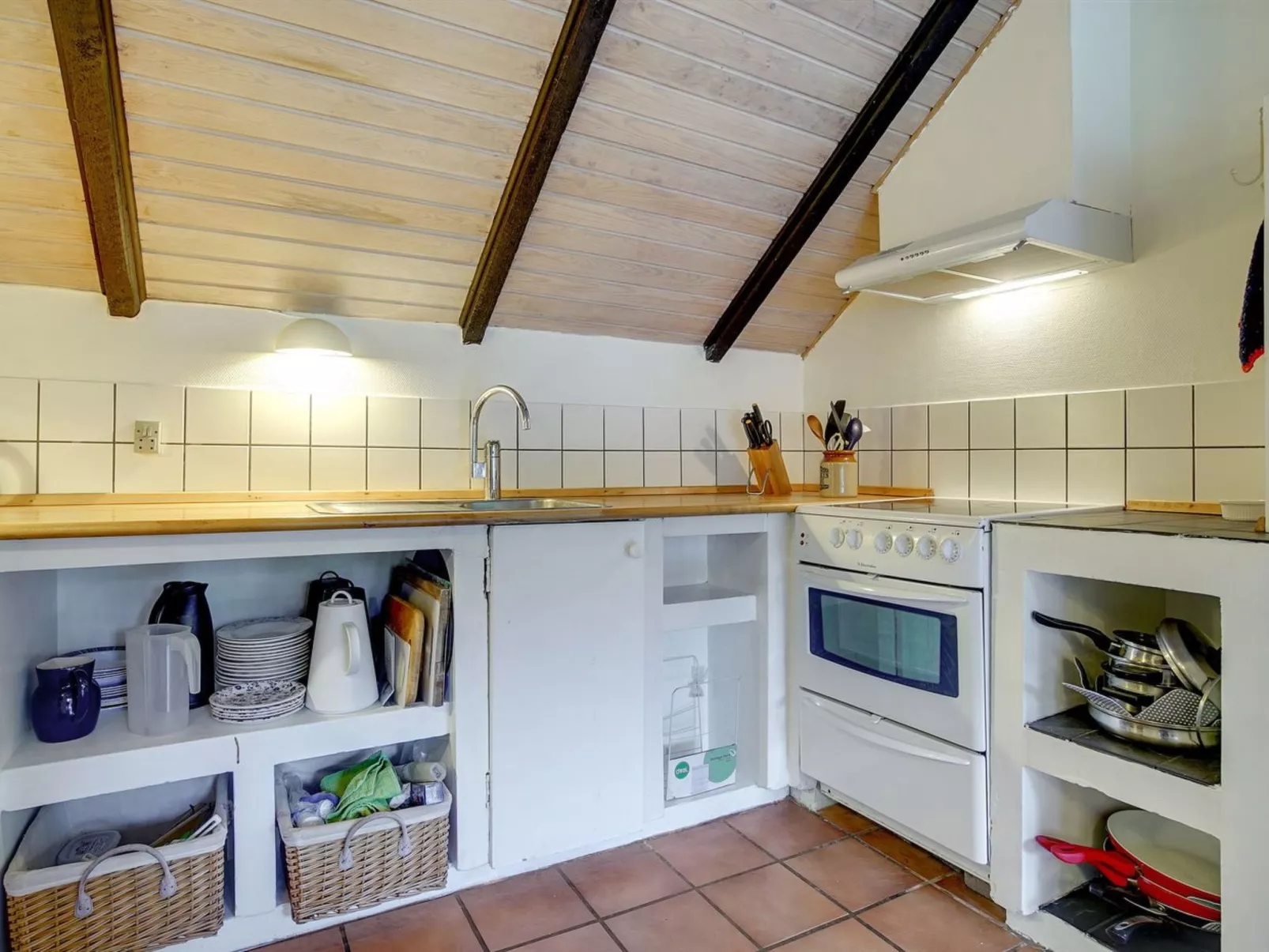 "Arnfin" - 160m from the sea-Inside