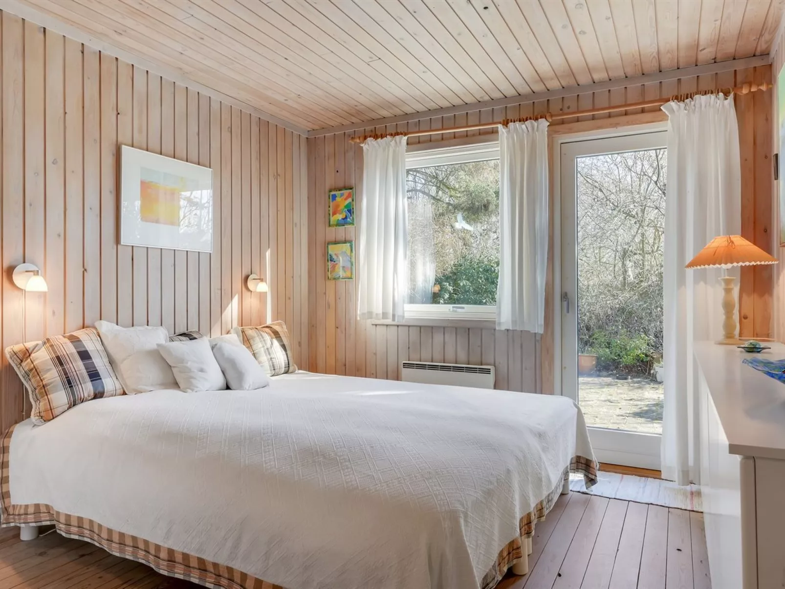 "Naira" - 1.8km from the sea-Inside