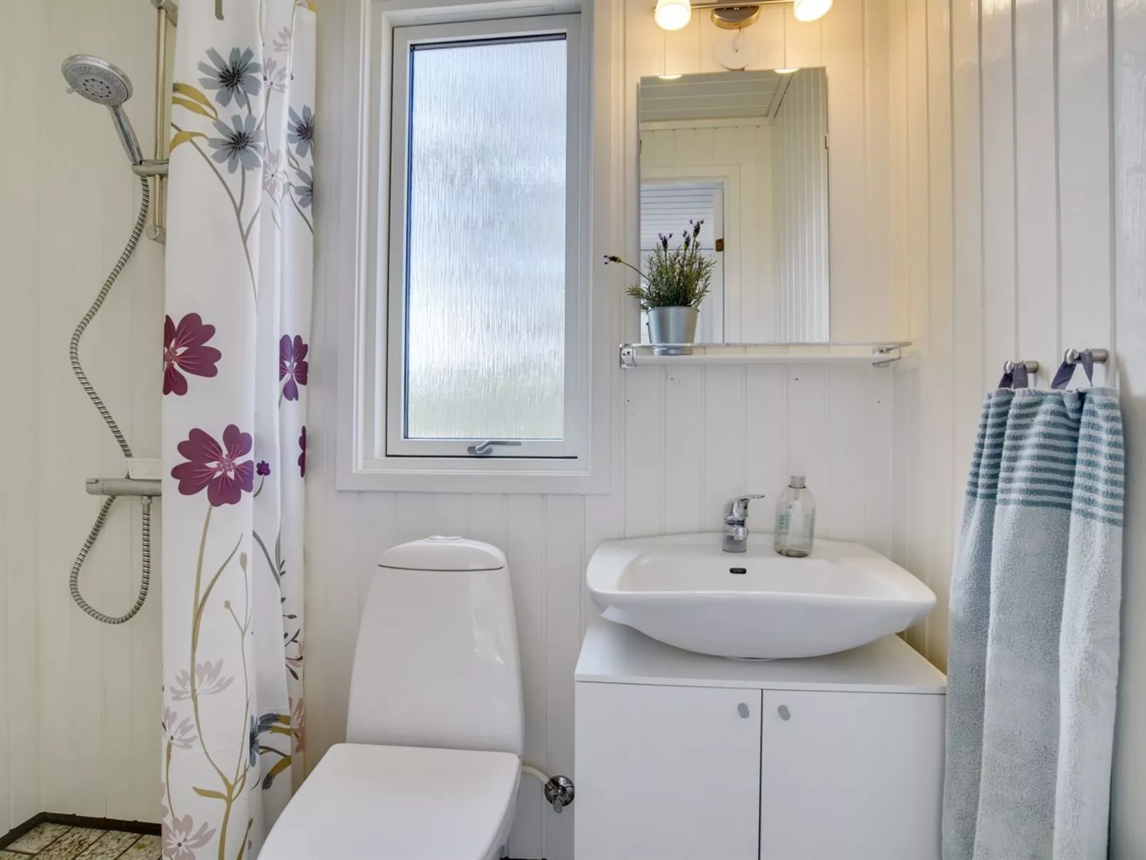 "Matis" - 650m from the sea-Drinnen