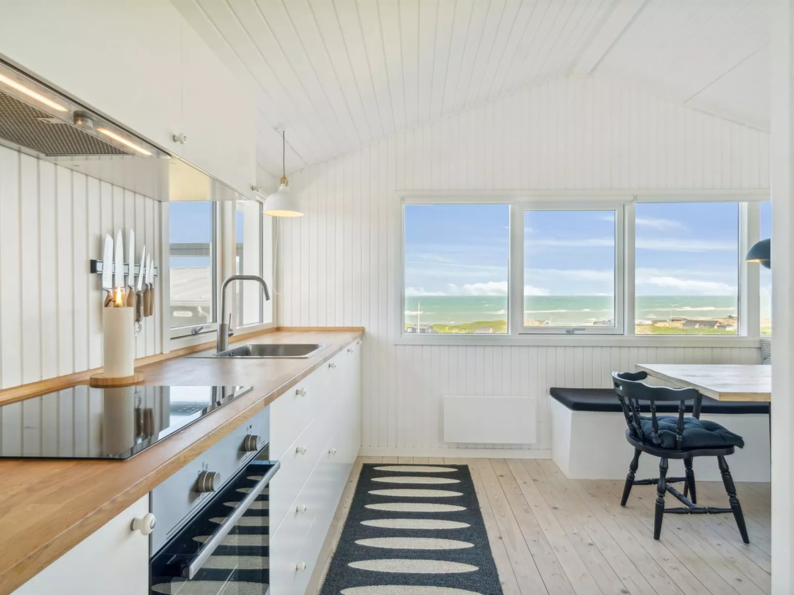 "Edlef" - 279m from the sea-Inside