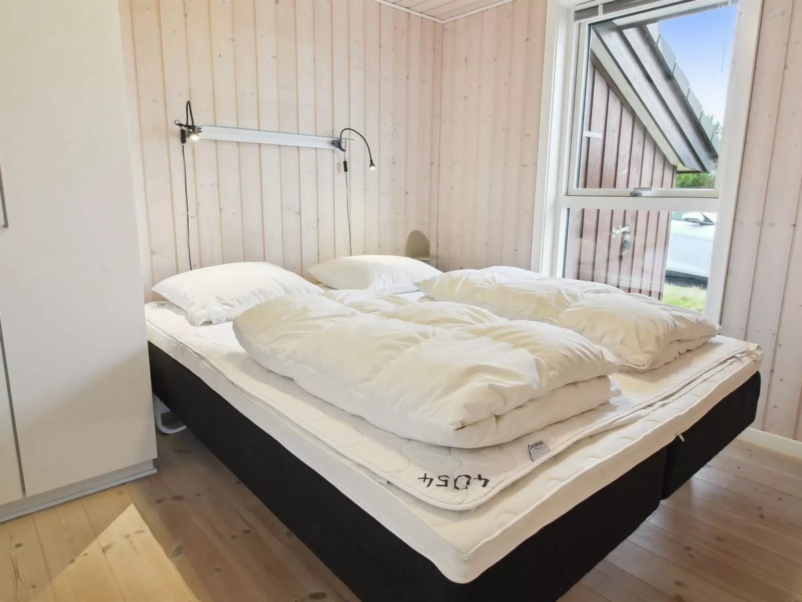 "Tiane" - 800m from the sea-Inside