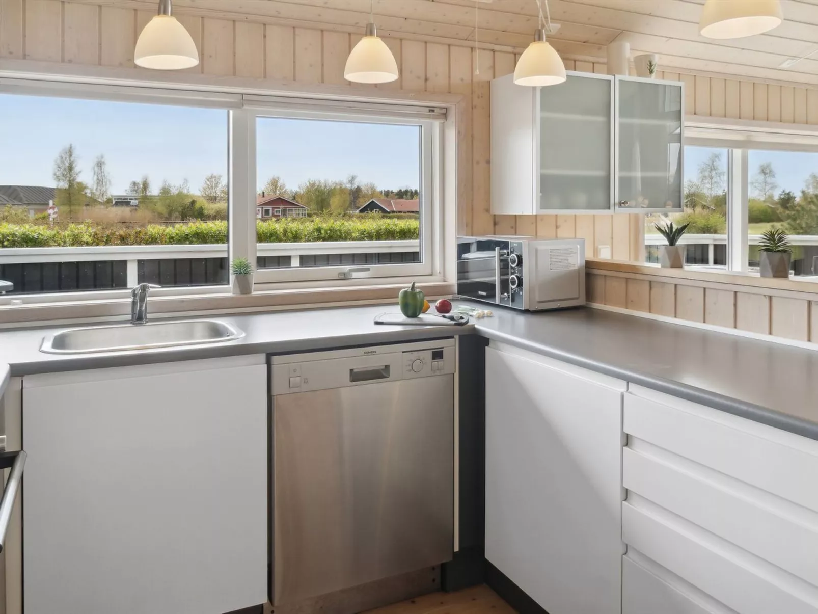 "Swanhild" - 900m from the sea-Inside