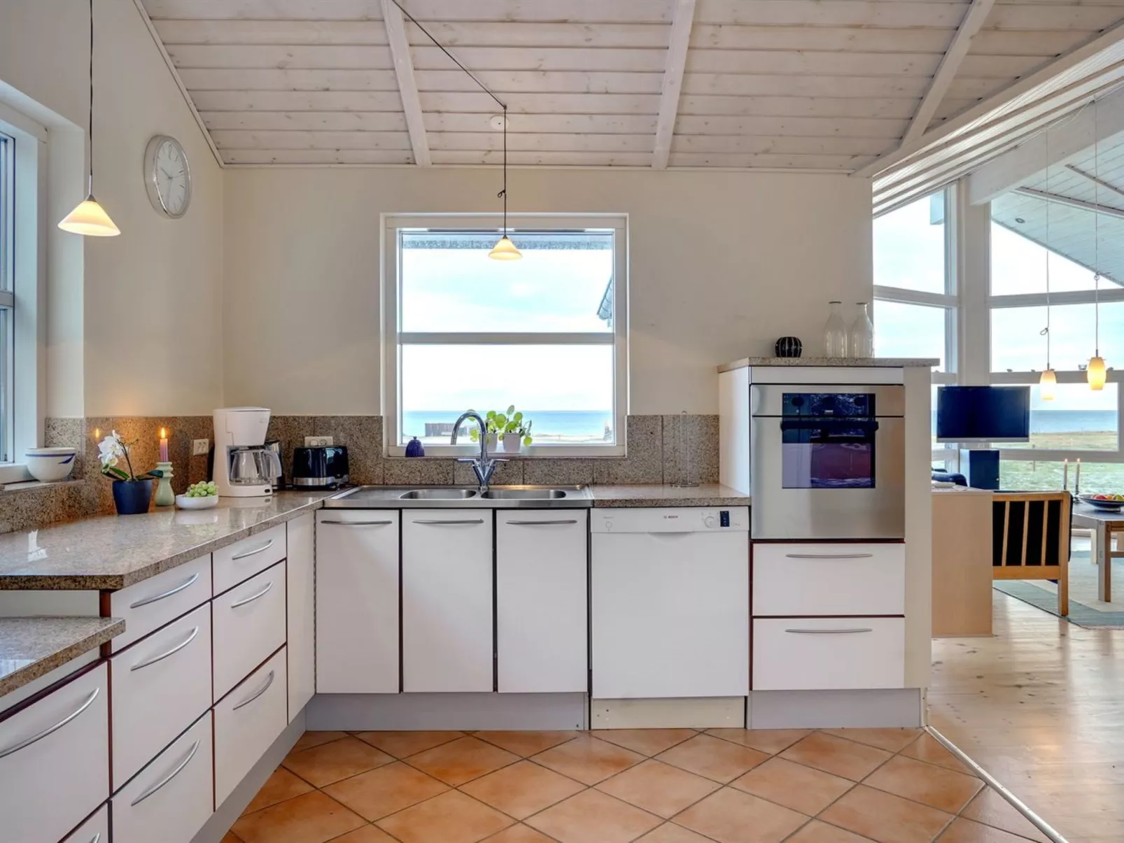 "Thorman" - 75m from the sea-Inside