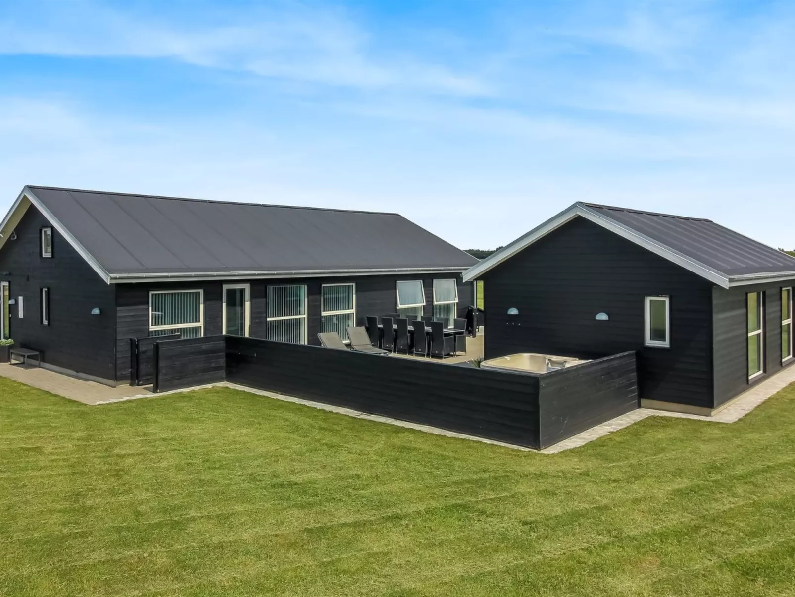 "Dwerg" - 1.5km from the sea-Outside