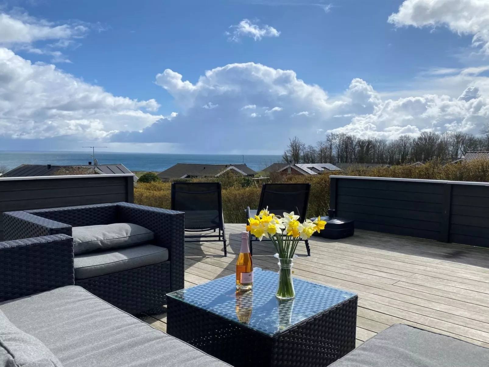 "Hera" - 200m from the sea-Outside