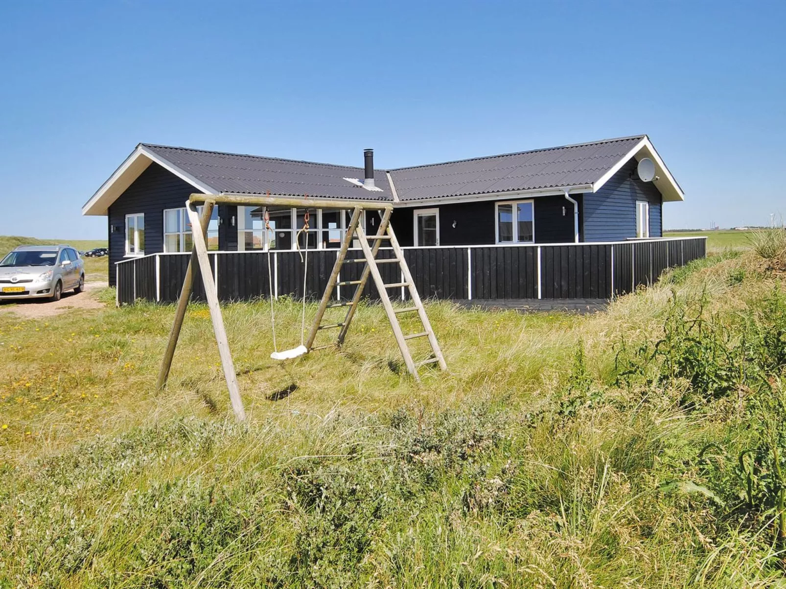 "Ernbiorn" -  from the sea-Outside