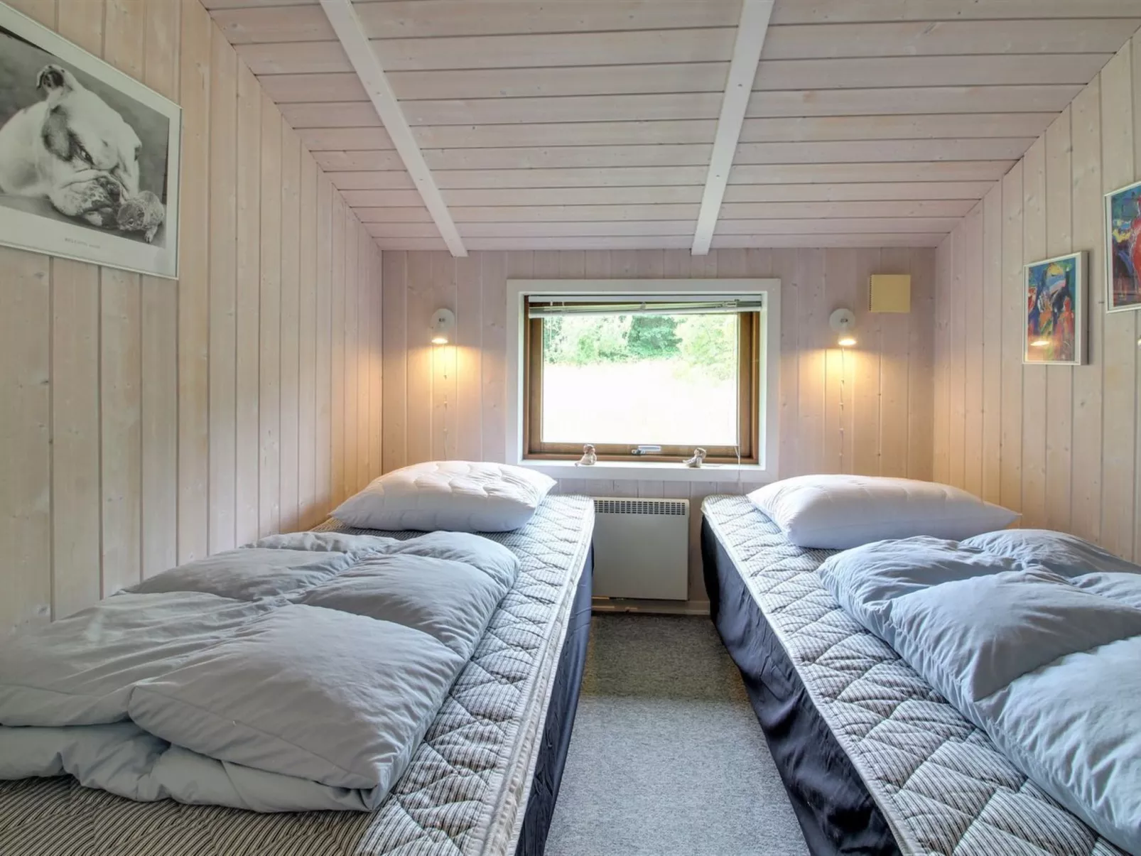 "Arvi" - 30km from the sea-Inside