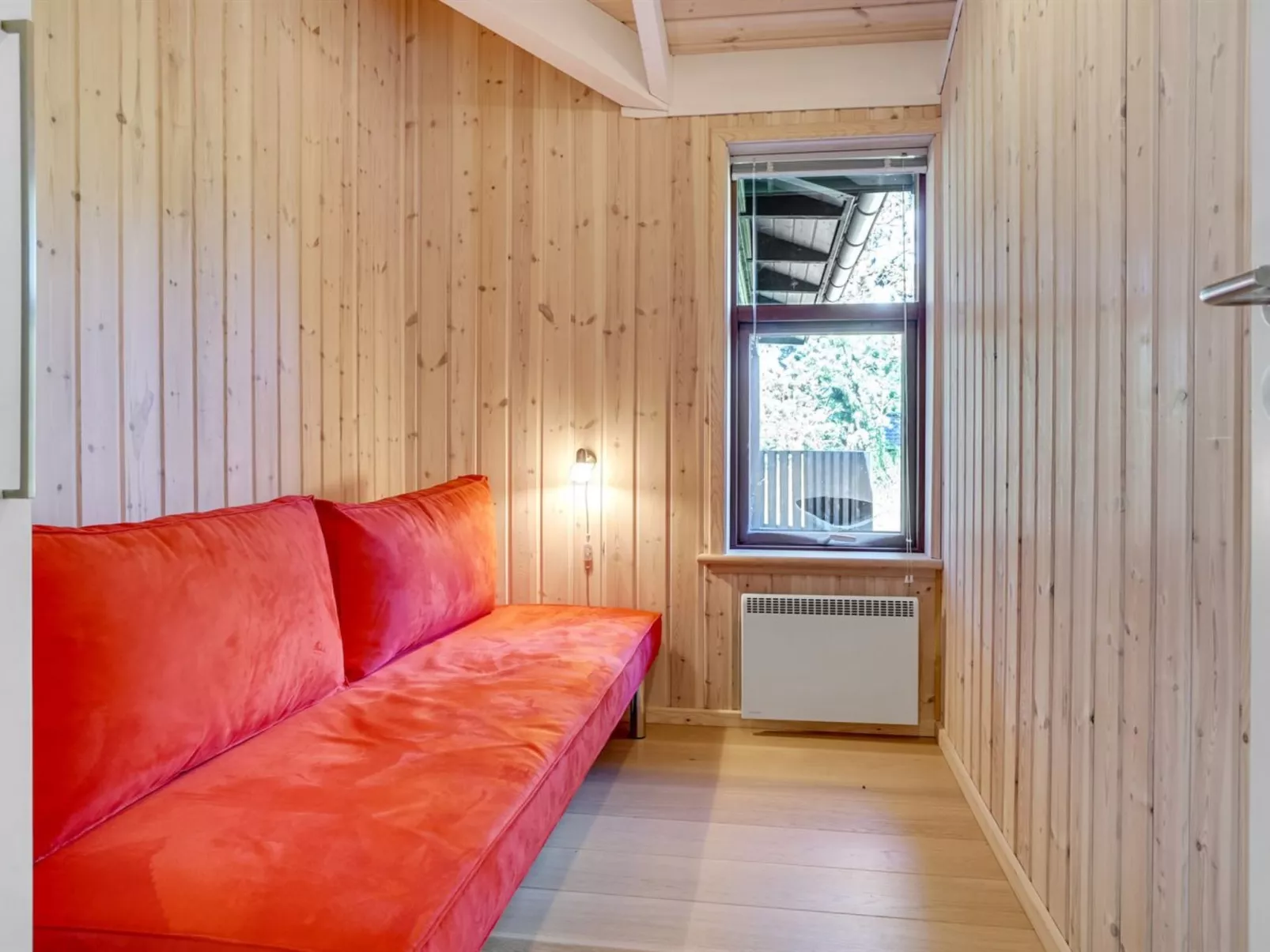 "Kali" - 900m to the fjord-Inside