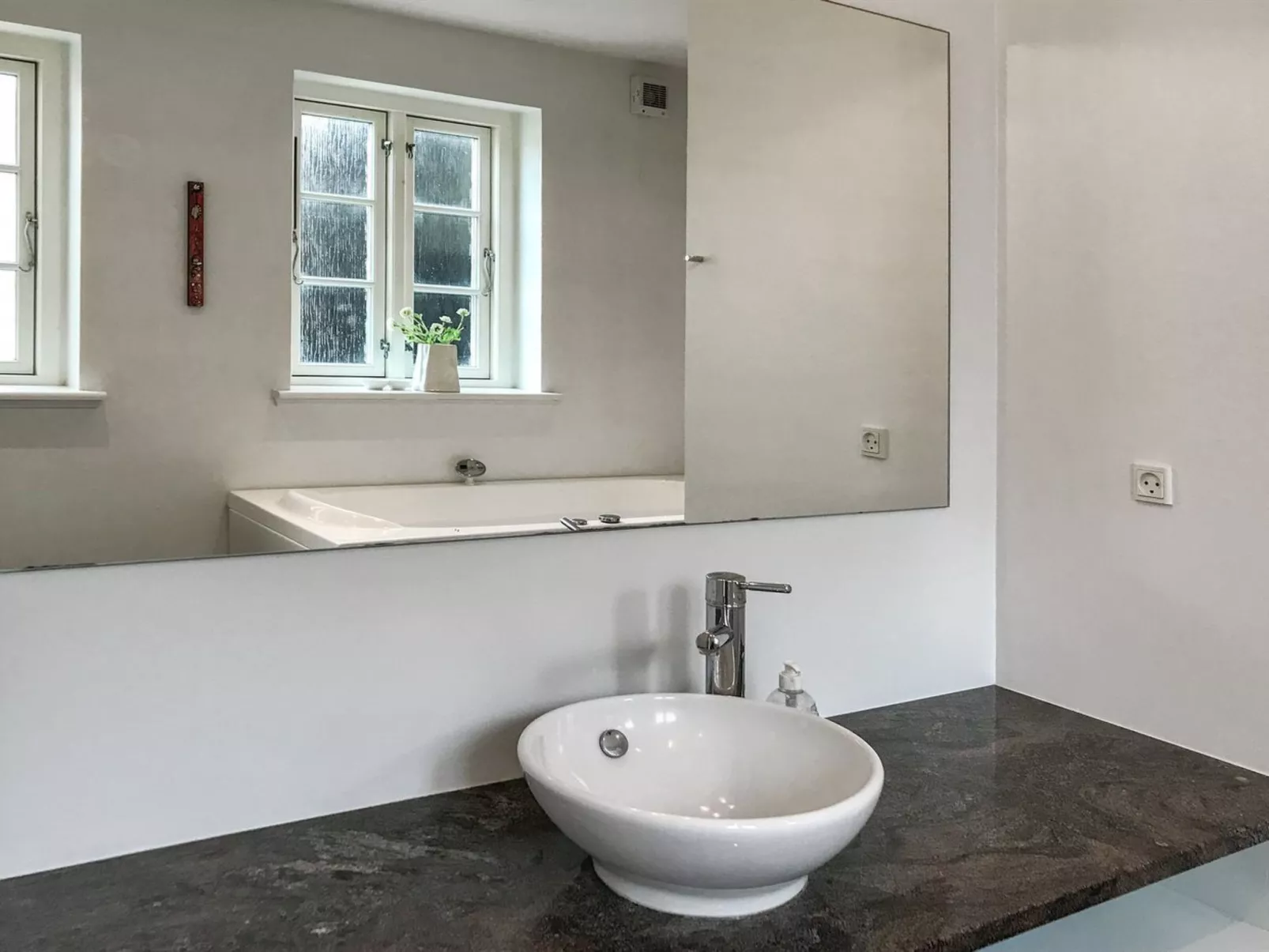 "Ejda" - 700m from the sea-Inside