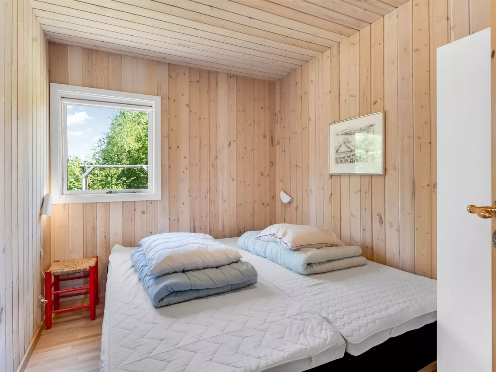 "Rustam" - 600m from the sea-Inside