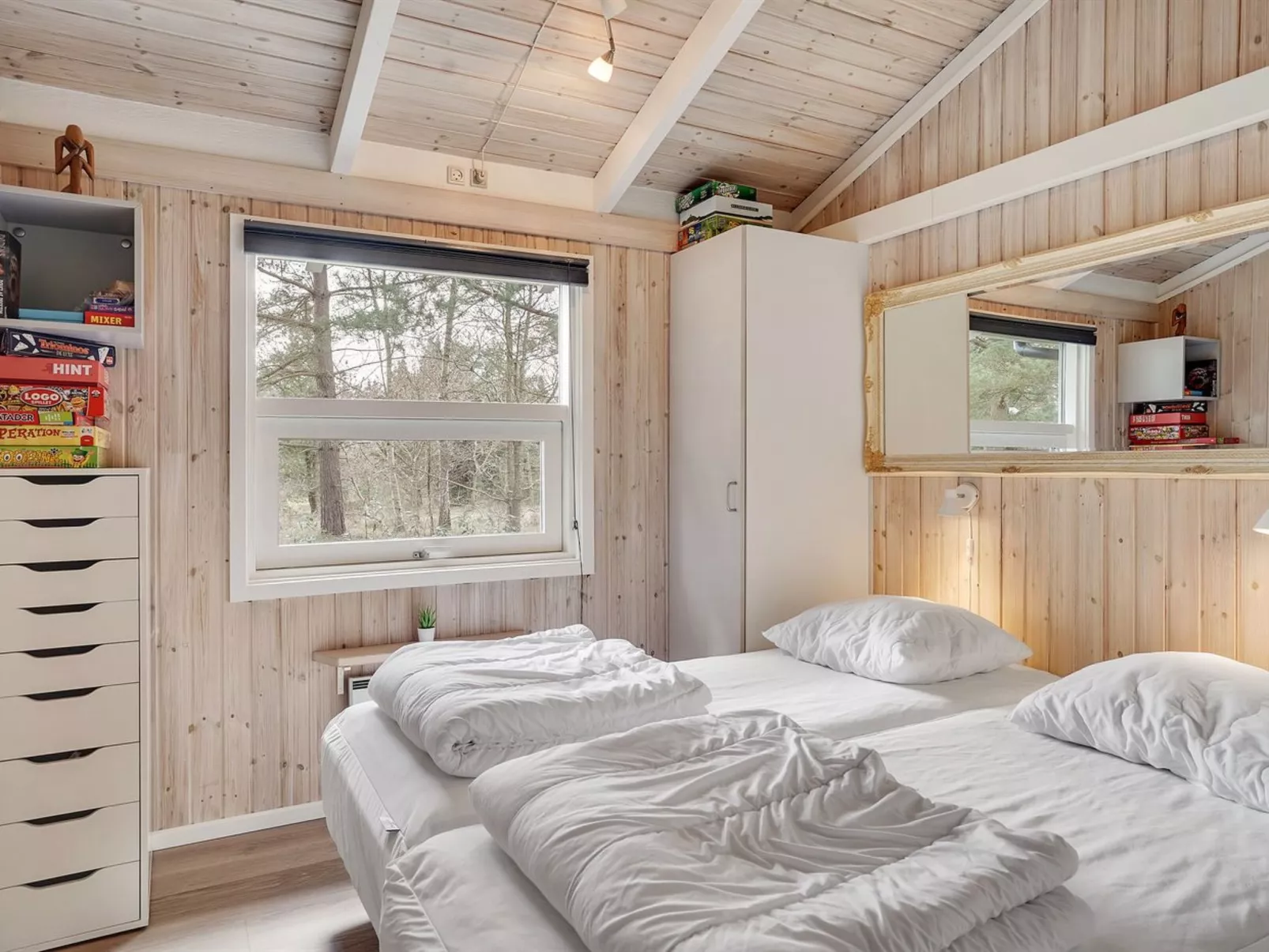 "Ove" - 500m from the sea-Inside