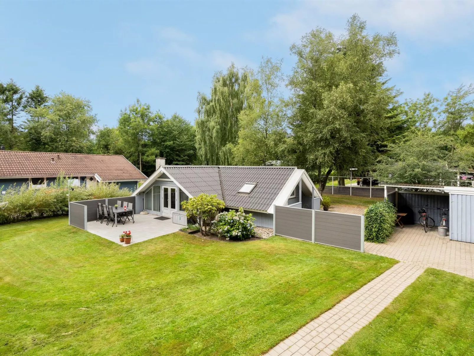 "Liljana" - 30km from the sea-Dehors