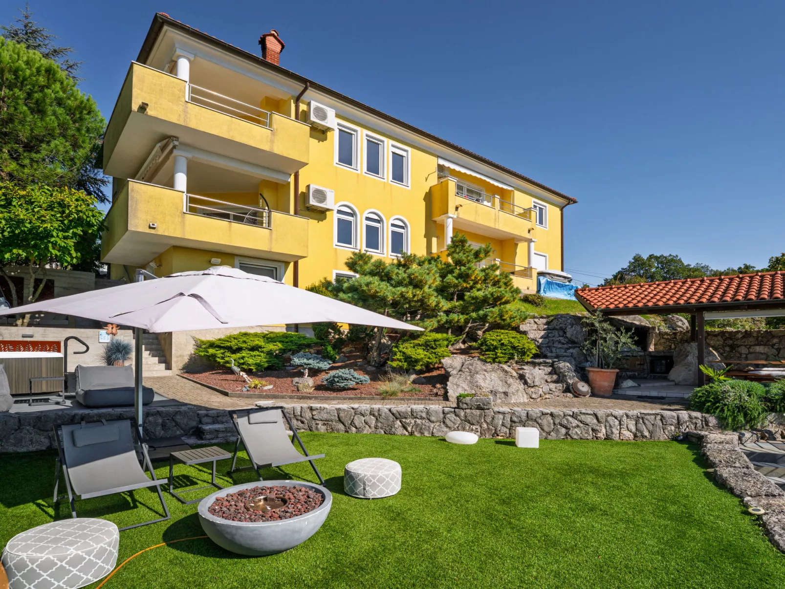 Kvarner house-Outside