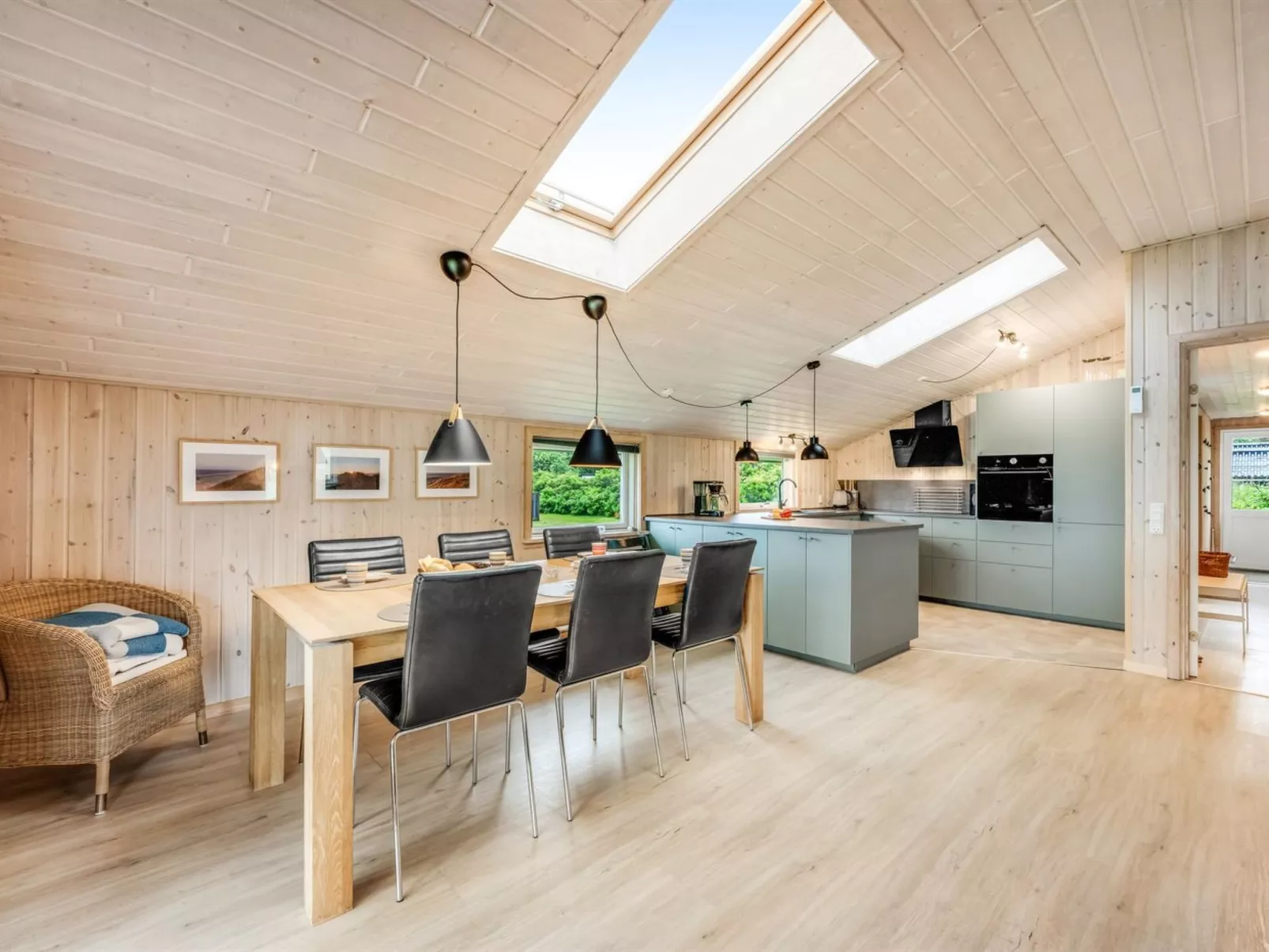 "Everd" - 500m to the fjord-Inside