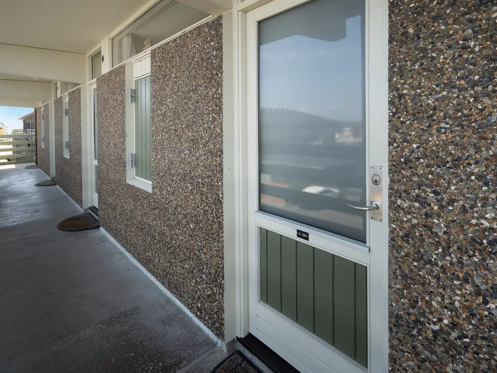 "Rieterik" - 50m from the sea-Outside