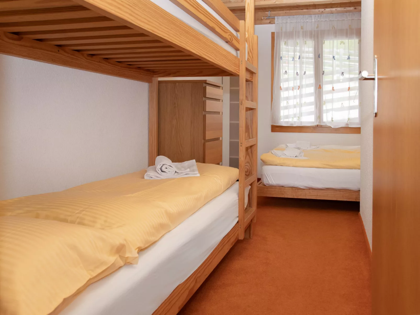 Racer's Retreat Apt.12-Drinnen