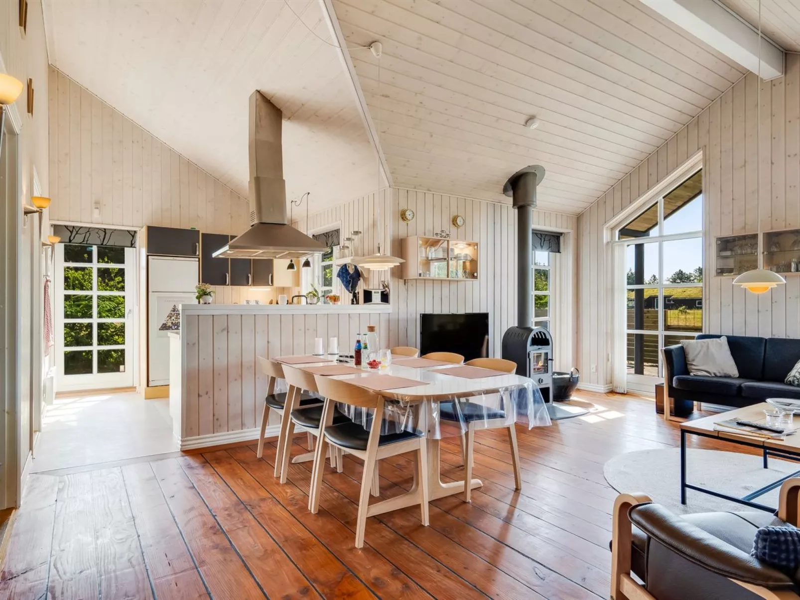 "Annemie" - 1.8km from the sea-Drinnen