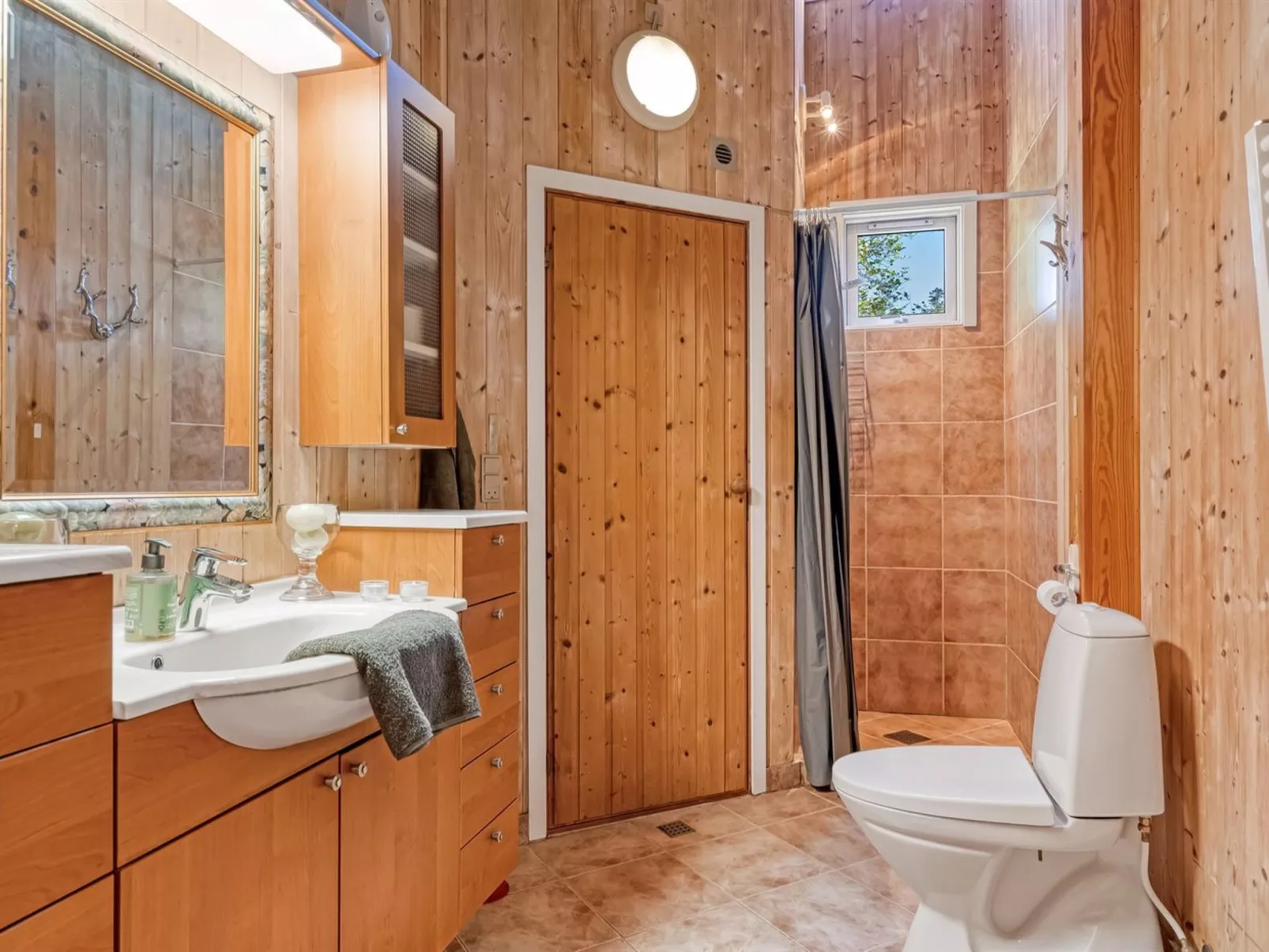 "Annestine" - 200m from the sea-Inside