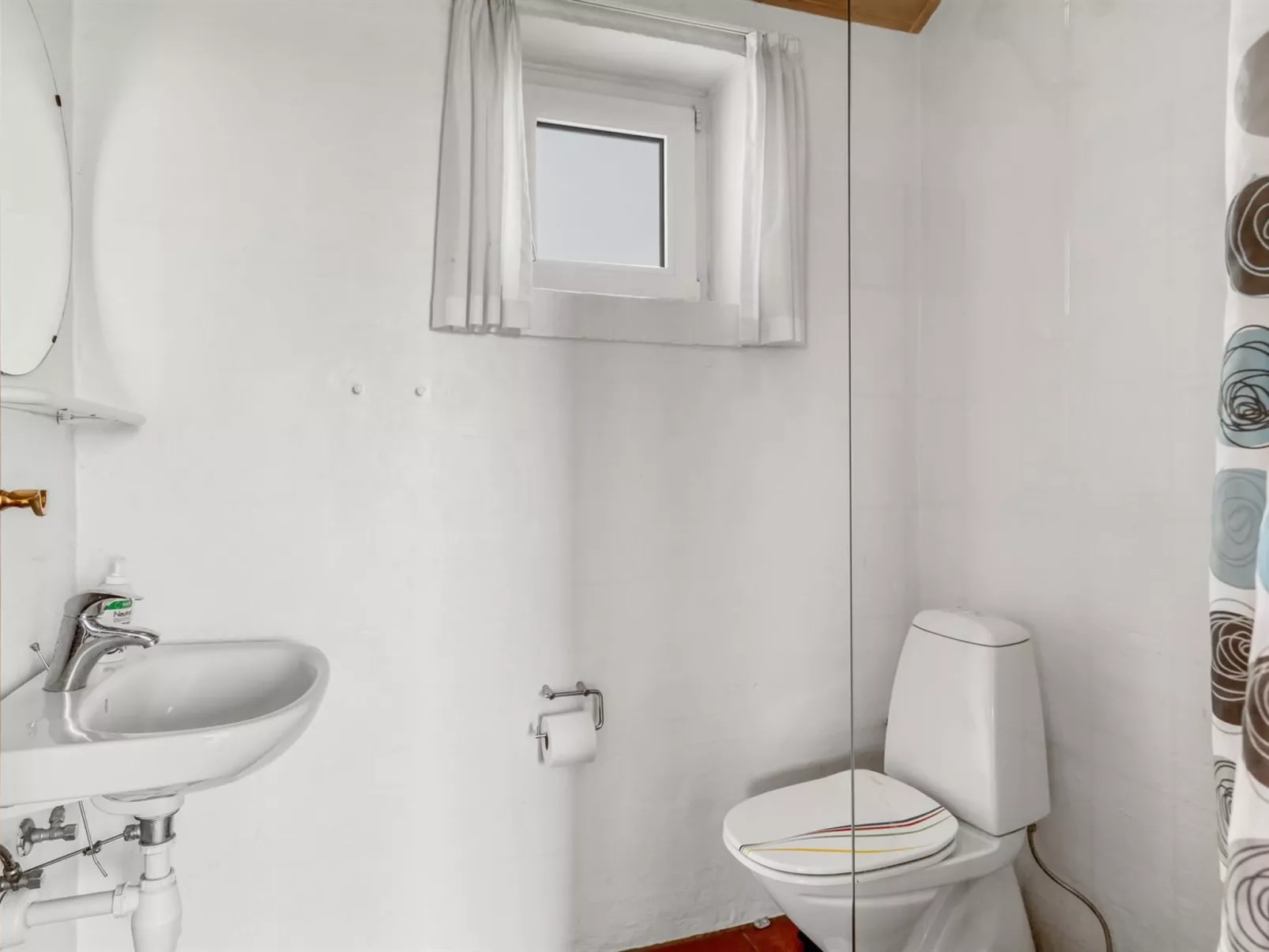 "Broder" - 150m from the sea-Dedans