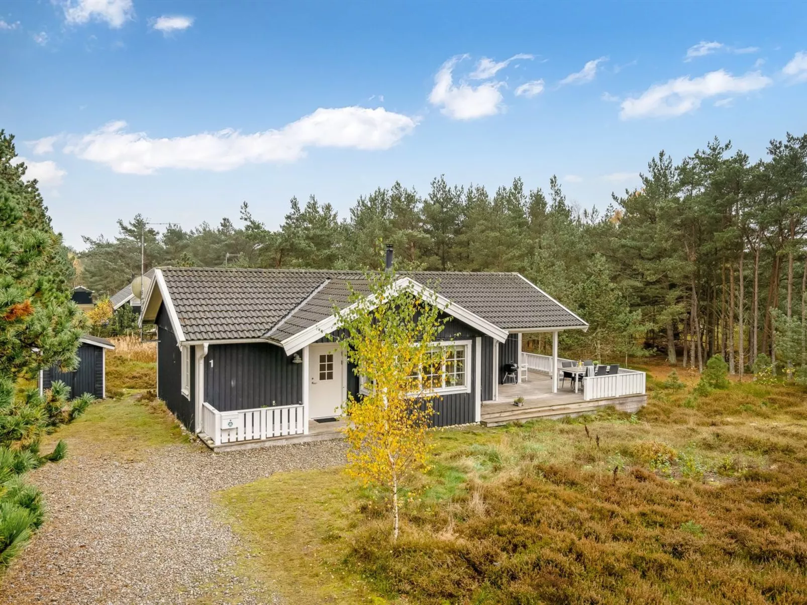 "Syrine" - 300m from the sea-Outside