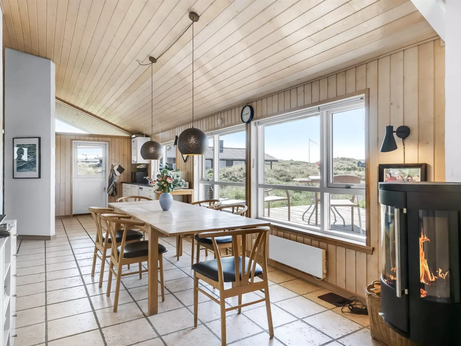 "Lauri" - 350m from the sea-Inside