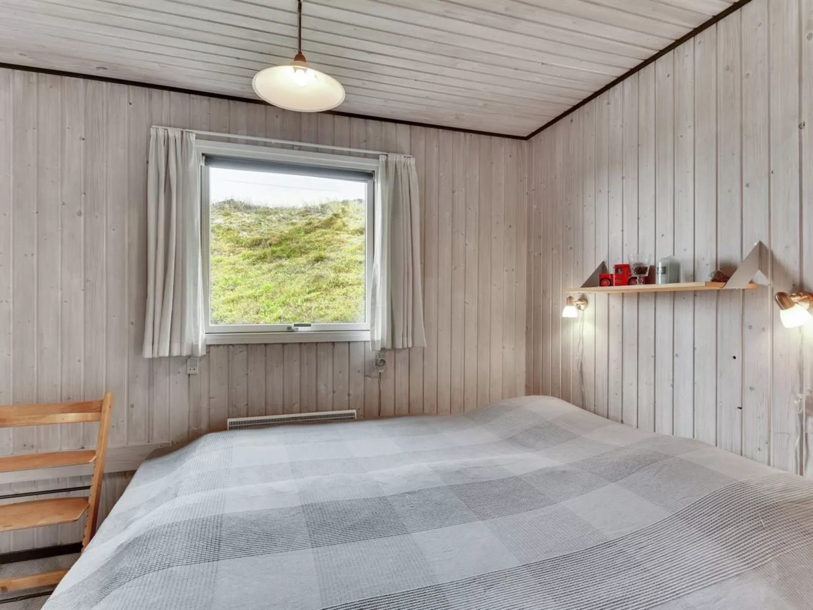 "Hélène" - 400m from the sea-Inside